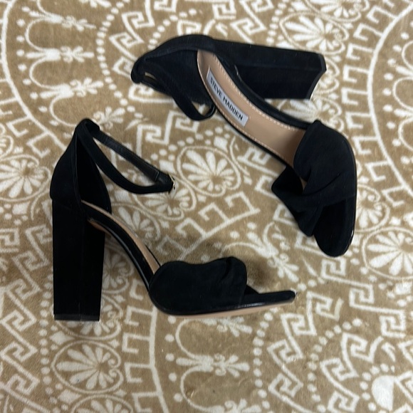 Steve Madden Black Leather Heels with Chunky Block Heel - Picture 1 of 11